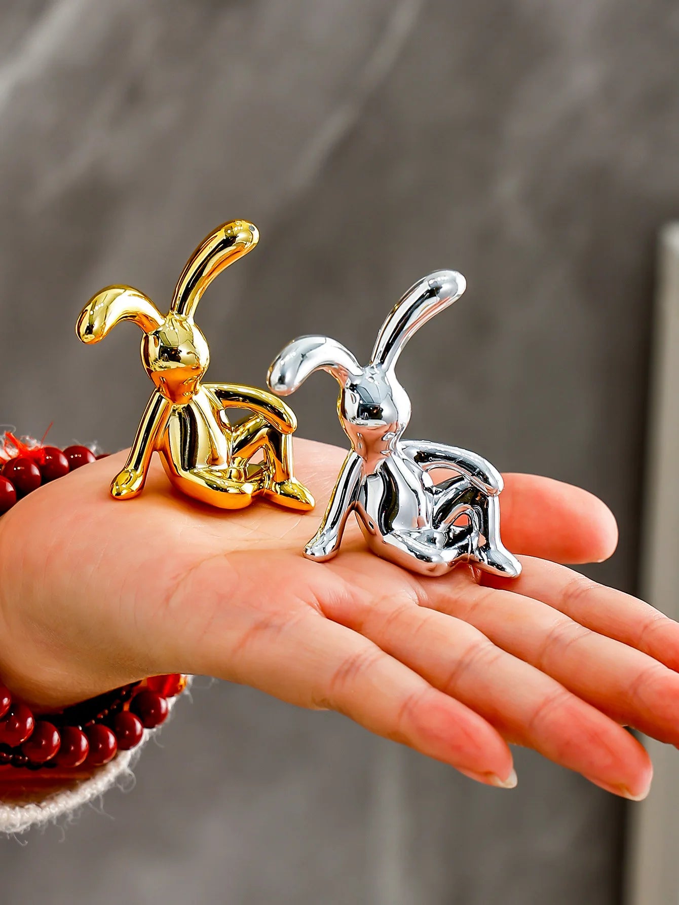 Long-Eared Rabbit Statue - Cartoon Desktop Decor (1/2/4Pcs)