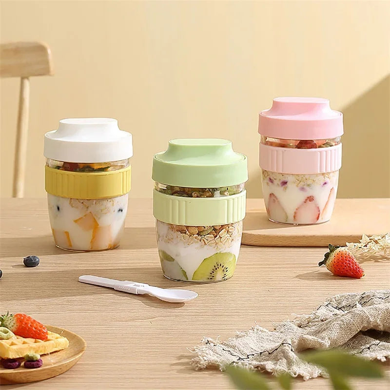 Portable Breakfast Cup with Spoon - 570ml Oatmeal Yogurt Cereal Container